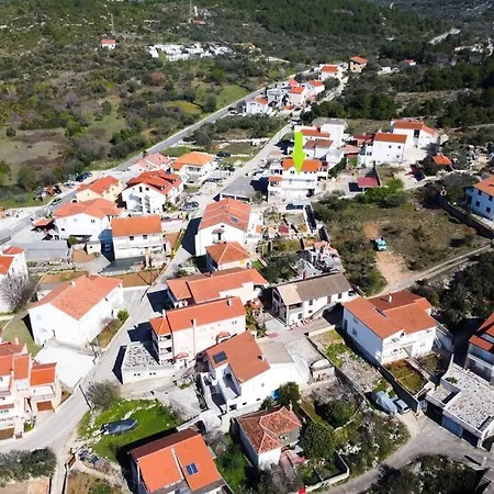 2 Bedroom In Near The Festival