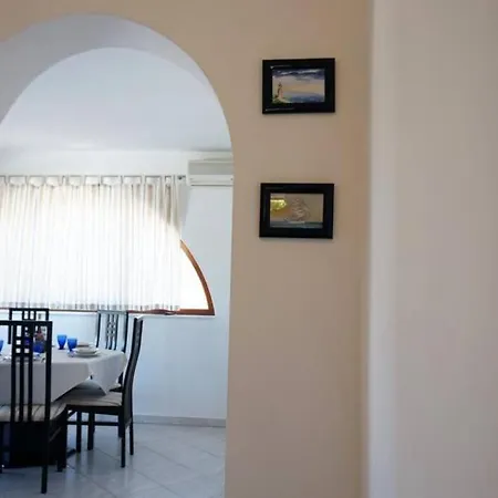 2 Bedroom In Near The Festival *